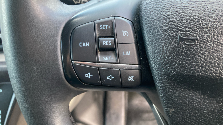 Ford Transit Custom 340 L1 Diesel Fwd 2.0 EcoBlue 170ps Low Roof Limited Van Auto